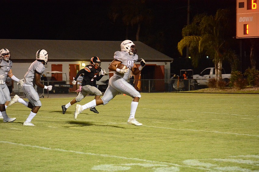 Braden River senior Taylor Upshaw, a University of Flordia verbal commit, returns a Sailors interception for a touchdown.