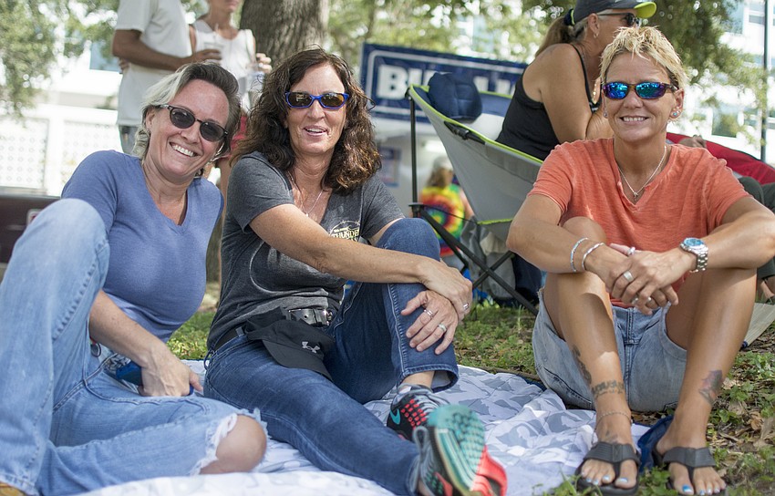 Kimberly Purdy, Lisa Hargis and Tori Niehus