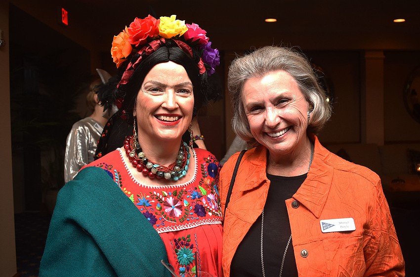 Susan Hunter and Muriel Boyle