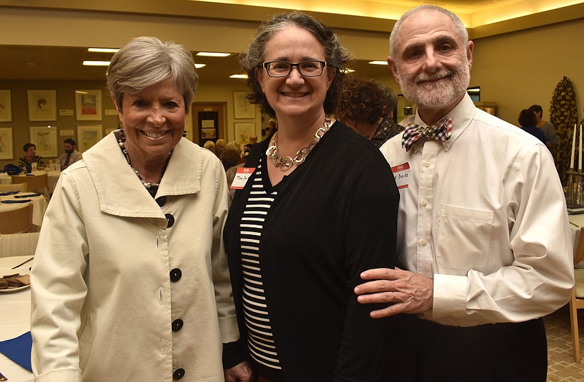 Judy Vigder and Tina and Rick Dinitz