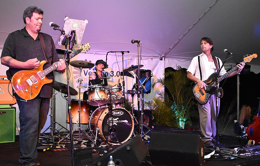 Version 3.0 performs at Rockin’ Lobster.