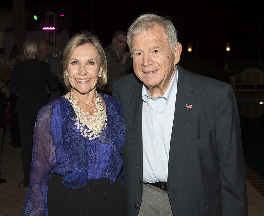 Darlene Abney and Larry Saslaw