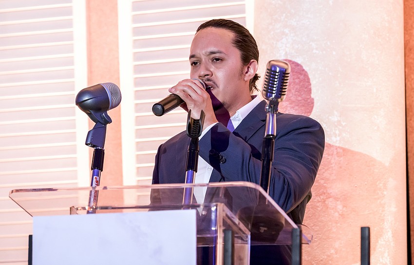 Justin Gregory Lopez performs for Starry Night guests.