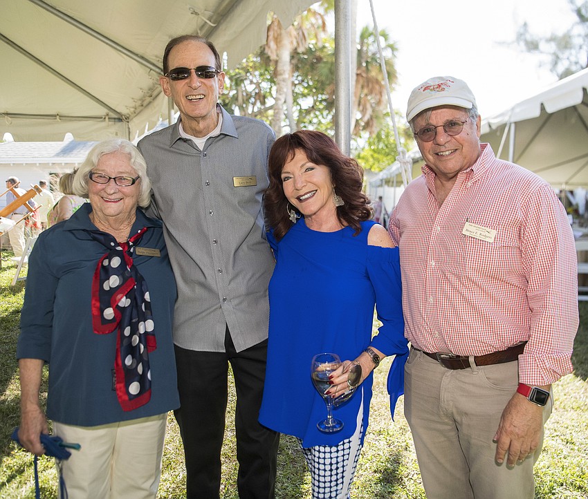 Nelda Thompson, Larry and Carol Bold with Hermitage E.D. Bruce Rodgers