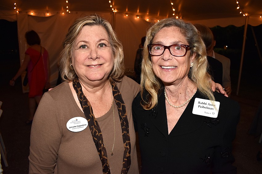 Johnette Cappadona and Rabbi Anne Feibelman