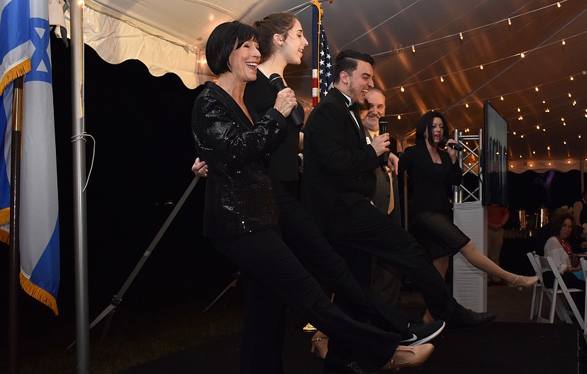 Ellen Kleinschmidt, Eliza Kipton, Alexander Zickafoose, Audrey Lipton, Jay Solomon and Sarah Cassidy perform for guests.