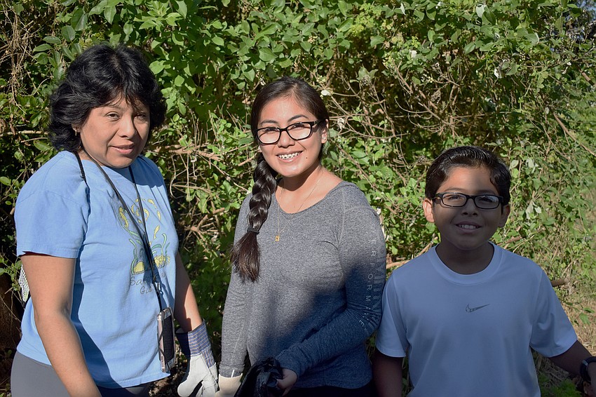 Yolanda, Melody and Max Ramos