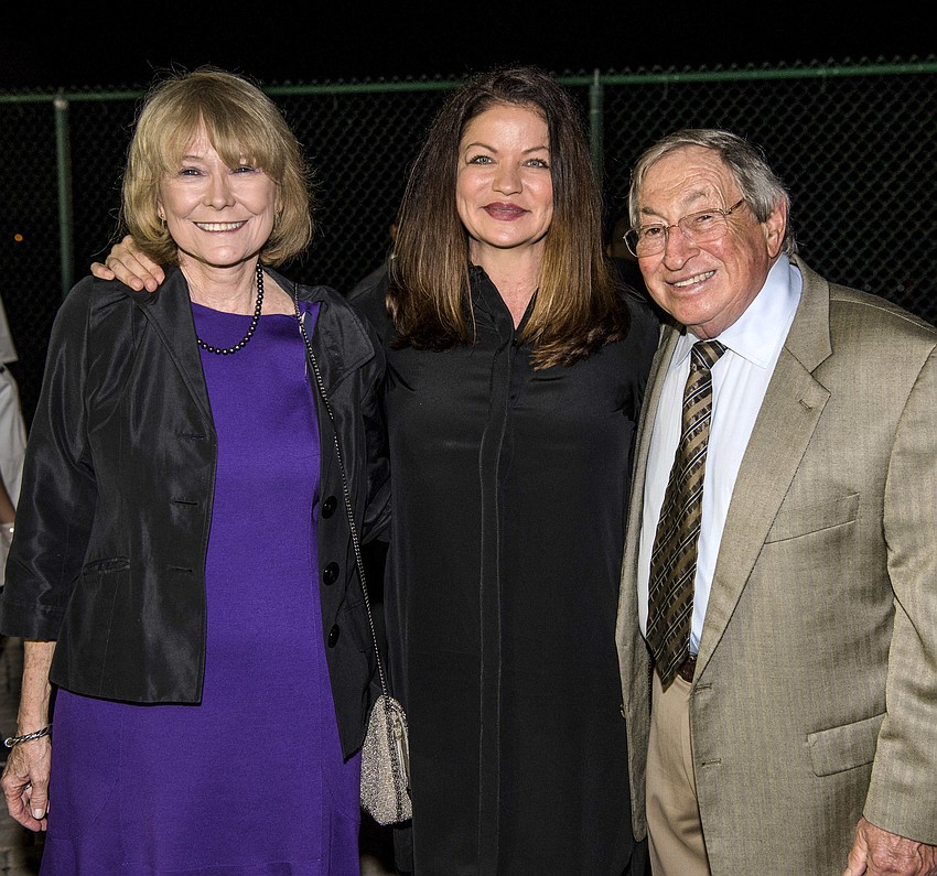 Honorees Drs. Patricia and Robert Gussin with Board Chairwoman Jonna Keller (center)