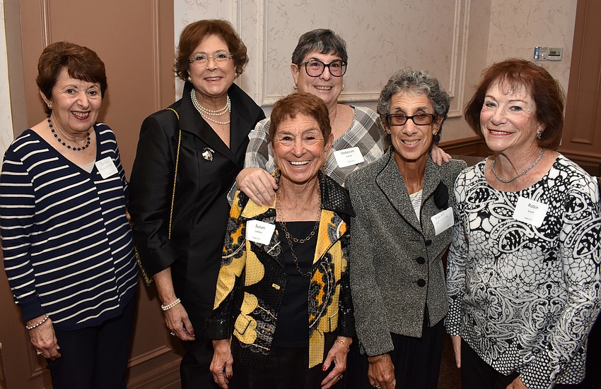Ruth Ann Schumeister, Marilyn Blankman, Deborah Cohen, Susan Landau, Maxine Spitzer and Robin Green