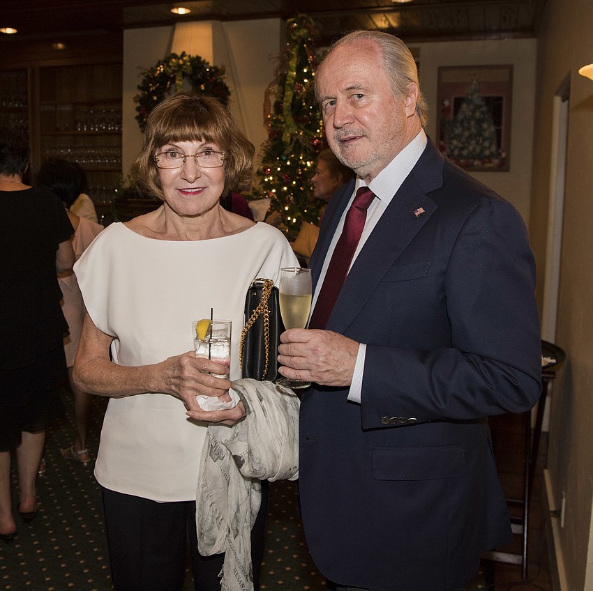 Peggy Allen and Steven Dixon