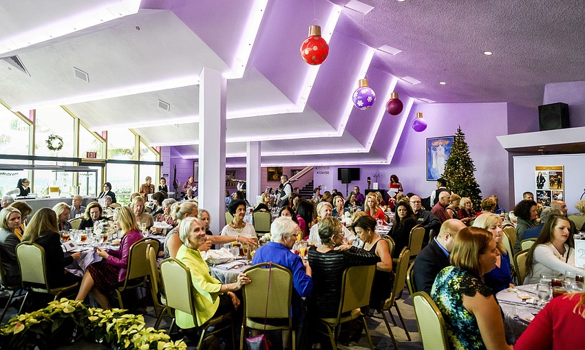 Packed house at the Van Wezel Bayfront for NCF's annual fashion show and luncheon