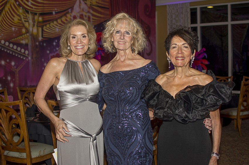 Linda Chenoweth, Susan Hook and Carole Shabe