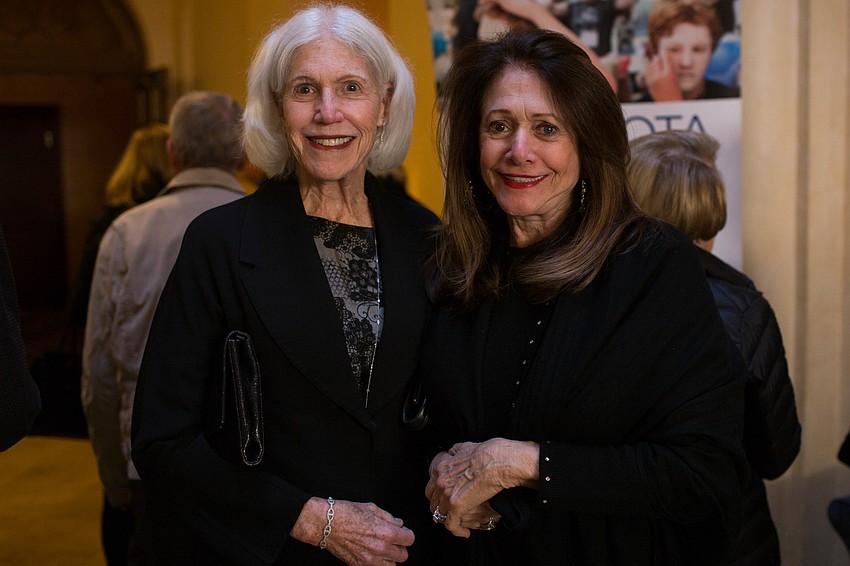 Myrna Blume and Rochelle Stassa