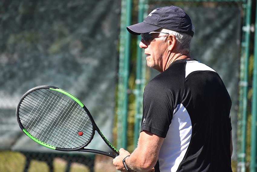 Mike Langlois gets ready to receive during a preliminary match