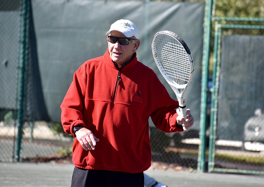 Bob Ross competes in a preliminary match.
