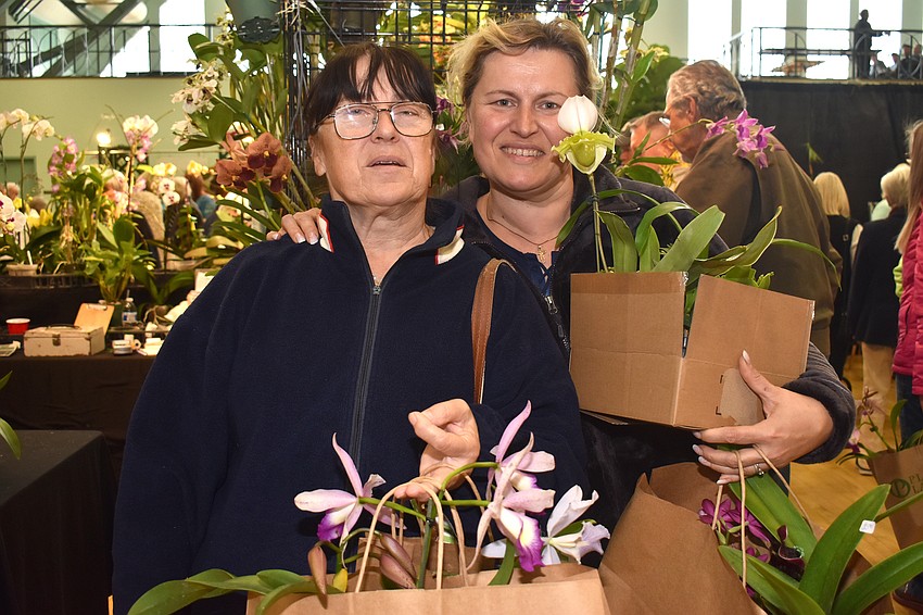 Irina Chronos and Natalia Romero