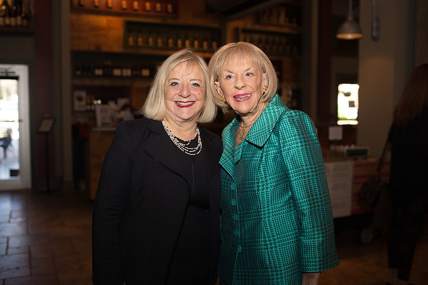 Co-Chairwomen Marian and Gloria Moss