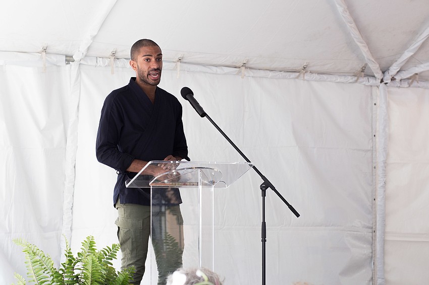 Neil Timiraos from Rent The Runway, New York, announced the fashion show.