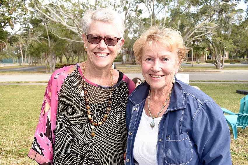 Longboat Library Co-President Mary Baker and jewelry maker Sue Reese