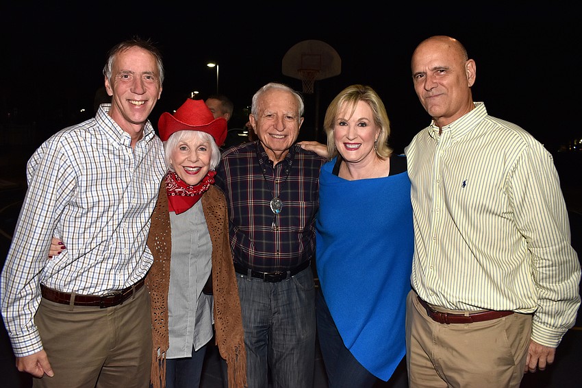 Jeff Sebbika, Margie and Chuck Barancik, Teri Hansen and Charlie Huisking