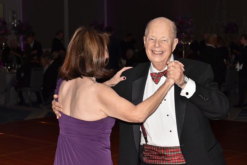 Nancy Hewett and Dr. Edward Williams take to the dance floor before dinner.
