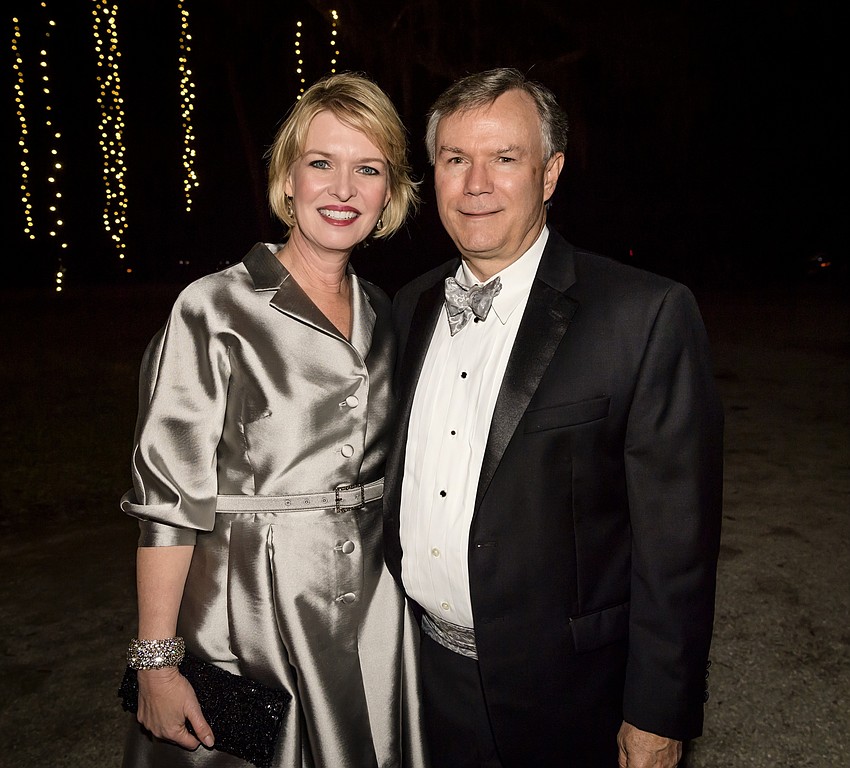 Veronica and Jay Brady