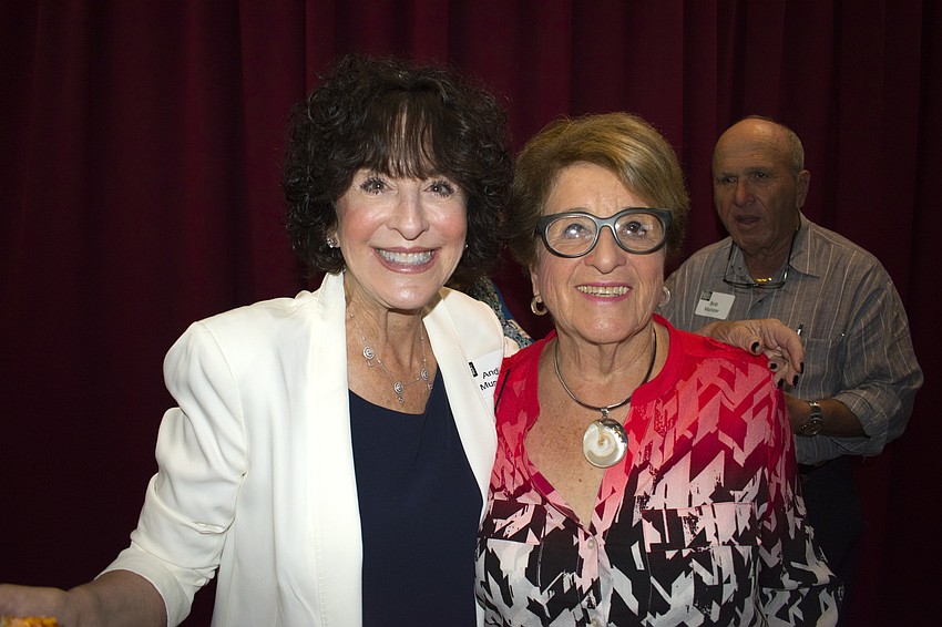 Andi Munzer and Hedria Saltzman