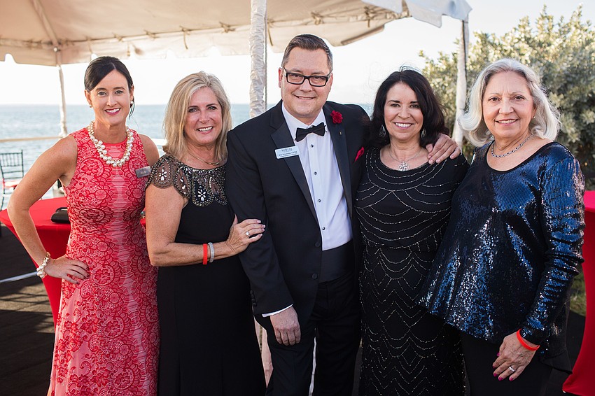 Erin Guzzo, Co-Chairwoman Susan Travers, Chief Operating Officer of Van Wezel Foundation Jim Selinkse and Co-Chairwomen Marjolaine Townsend and Kathy Martella