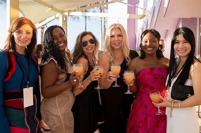 Heather Dunhill, Tomeika Koski, Donna Koffman, Sara Macrae, Asa Thomas and Jaclyn Brunckhorst