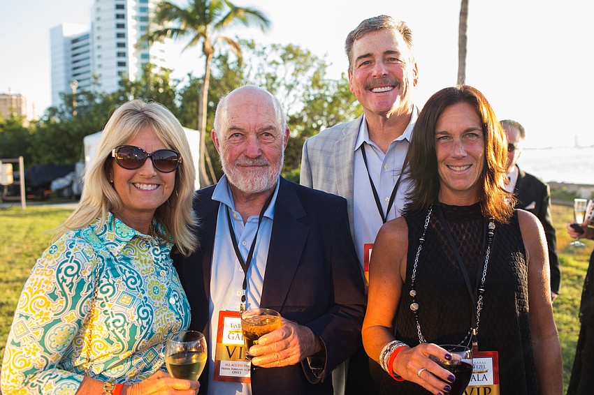 Kathleen Honan and Ed Warington with Wayne and Kim Carucci