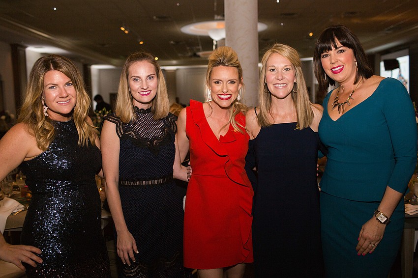 Meghan Buchanan, Sydney Gruters, Montana Taplinger, Sarah Lodge and Ali Miller