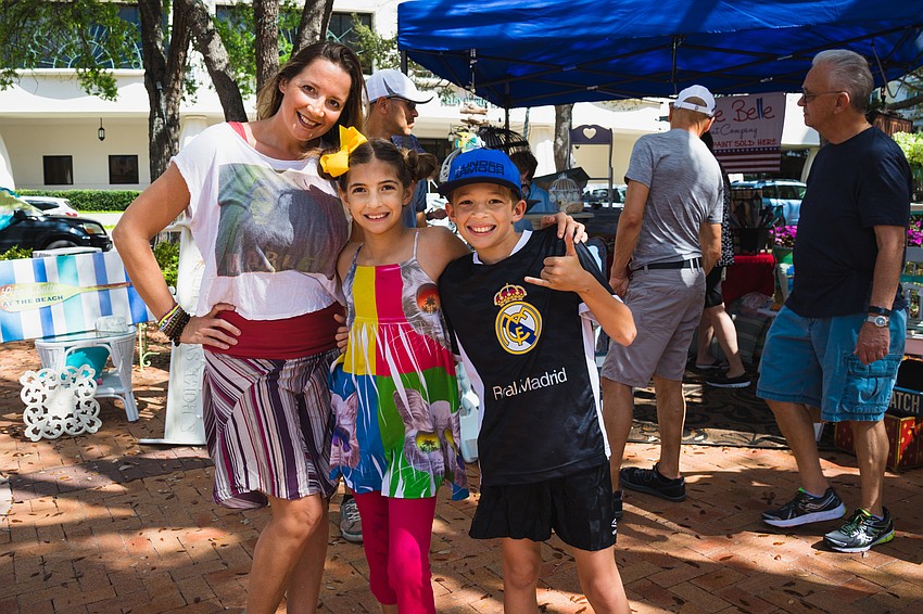 Christy, Isabella and Joey Savage