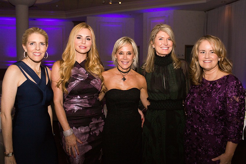 Shelley Sarbey, Co-Chairwomen Melissa Howard and Renee Preininger, Board Chair Joanna Pace and Executive Director Mary Dietterle