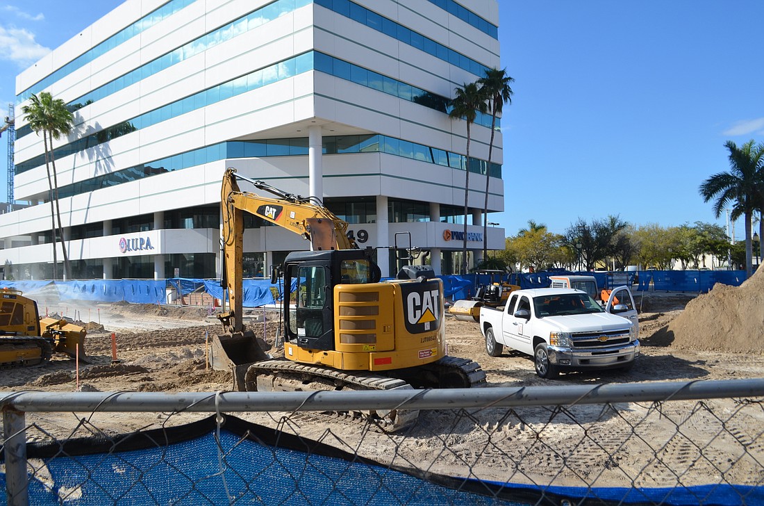The Orange Avenue-Ringling Boulevard is scheduled to stay closed through mid-April, city staff said.
