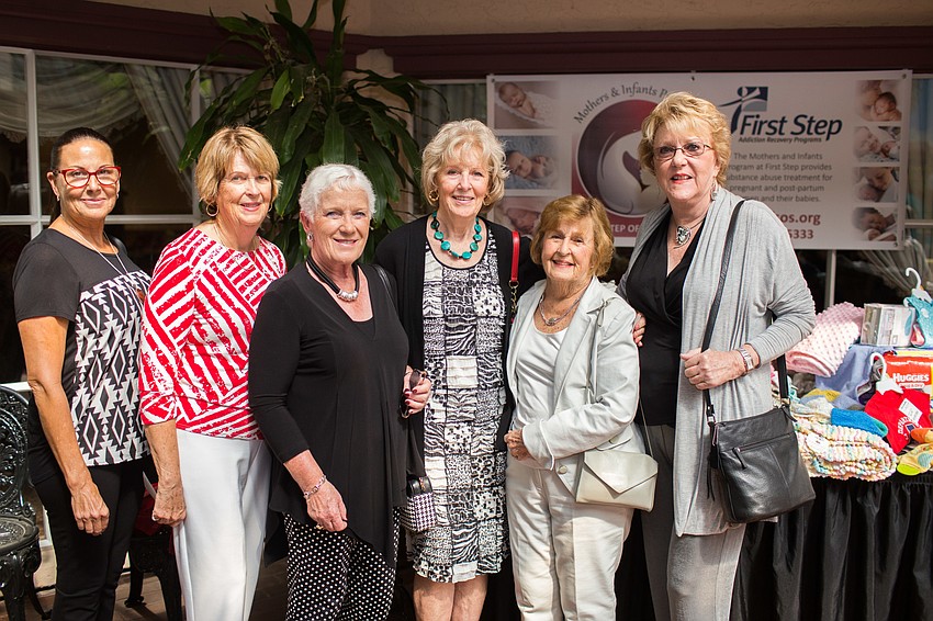Melissa Calhoun, Barbara Saabye, Edeli OConnell, Pat Mitchell, Chiquita O'Leary and Anne Silver