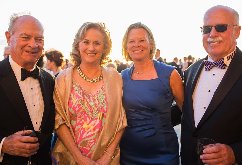 Your Observer Photo Jeff Hotchkiss, Betsy Winder and Susan and Bob