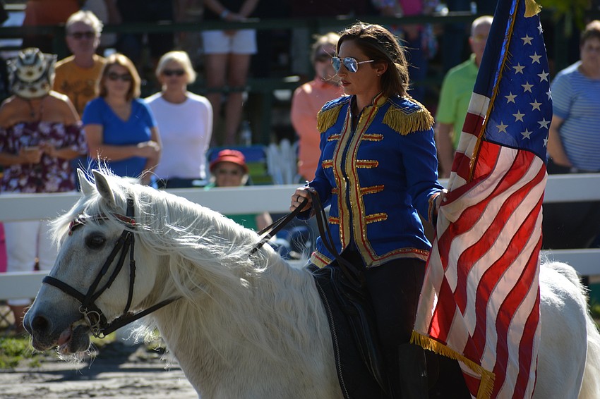 What better way to present the colors?