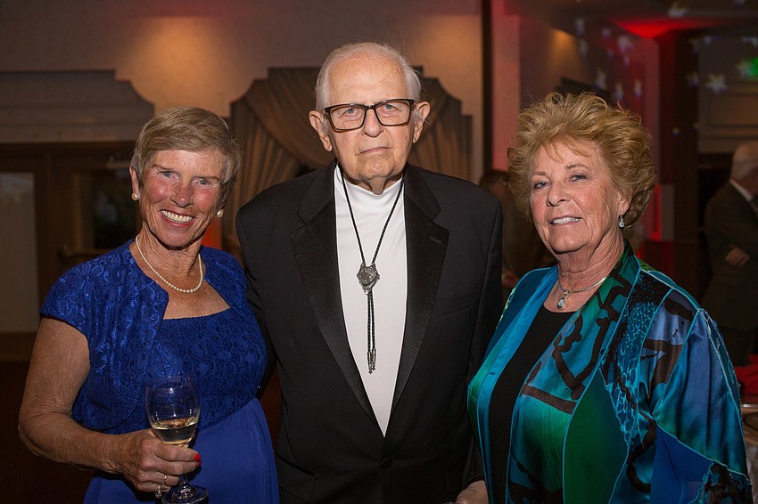 Terri and John Tumlin with Marie Petersons