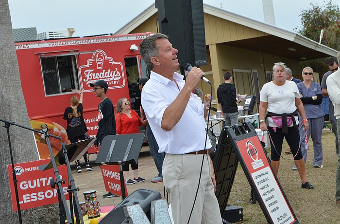 Nate's Honor Animal Rescue's Development Director Rob Oglesby announces plans for Nate's expansion with permanent buildings.