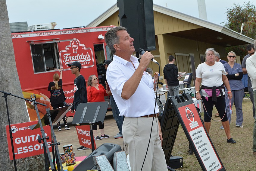 Nate's Honor Animal Rescue's Development Director Rob Oglesby announces plans for Nate's expansion with permanent buildings.