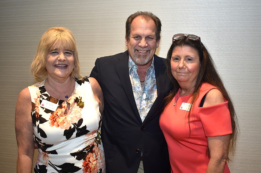 Julia Mercado, 2018 Chamber Chairman Mark and Donna Meador
