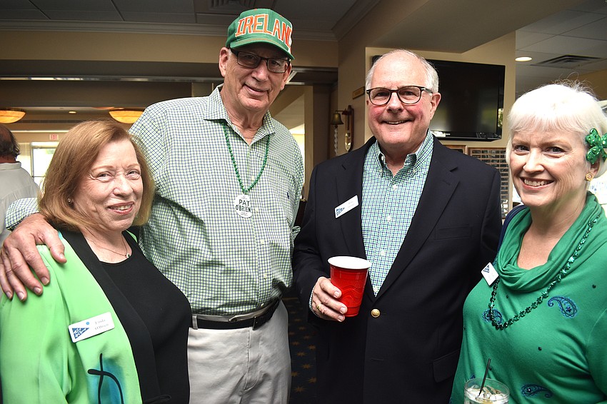 Linda and Pat O’Brien and Mike and Susan Hunter