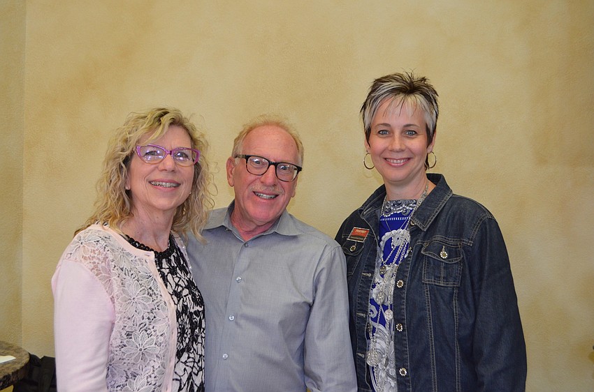 Country Club's Lori and Bruce Abramson and Waterlefe's Shawna Hickscranston enjoy drinks before the show.
