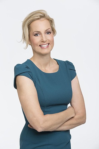 Actress Ali Wentworth is set to speak at Ringling College Library Association Town Hall Lecture Series on April 9.