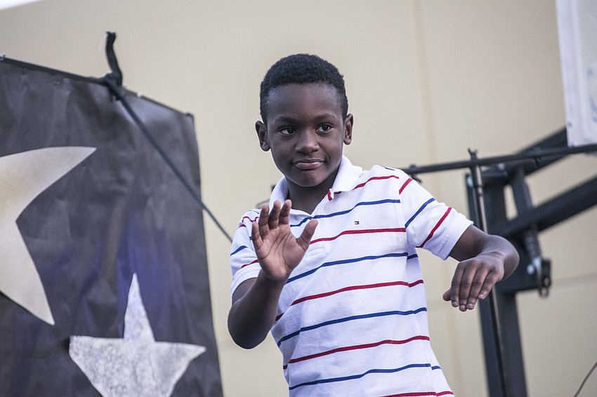 Aiden Byer did a robotic dance to Zombieland.