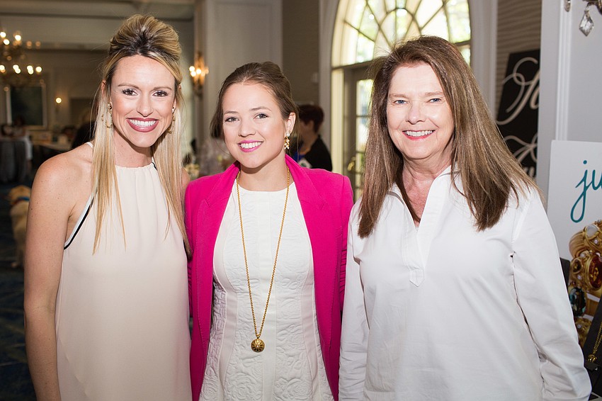 Montana Taplinger, Molly Lindberg and Laveda Keesling