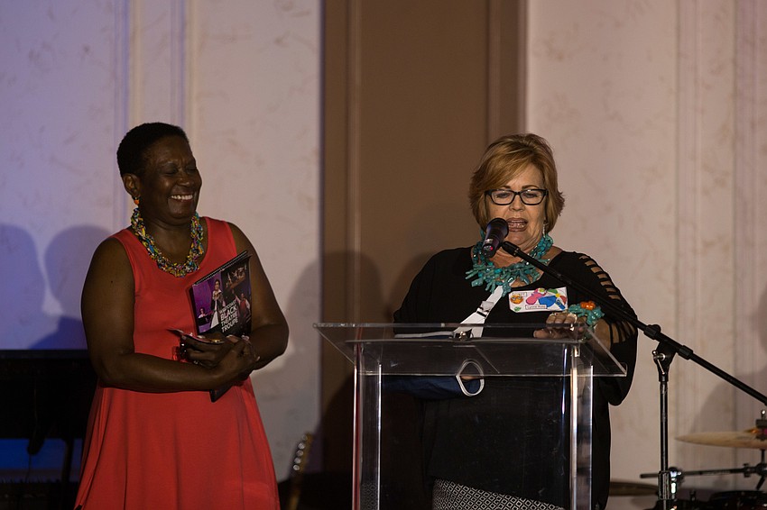Co-Chairwomen Doris Johnson and Lynne Ross thank the evening's sponsors.