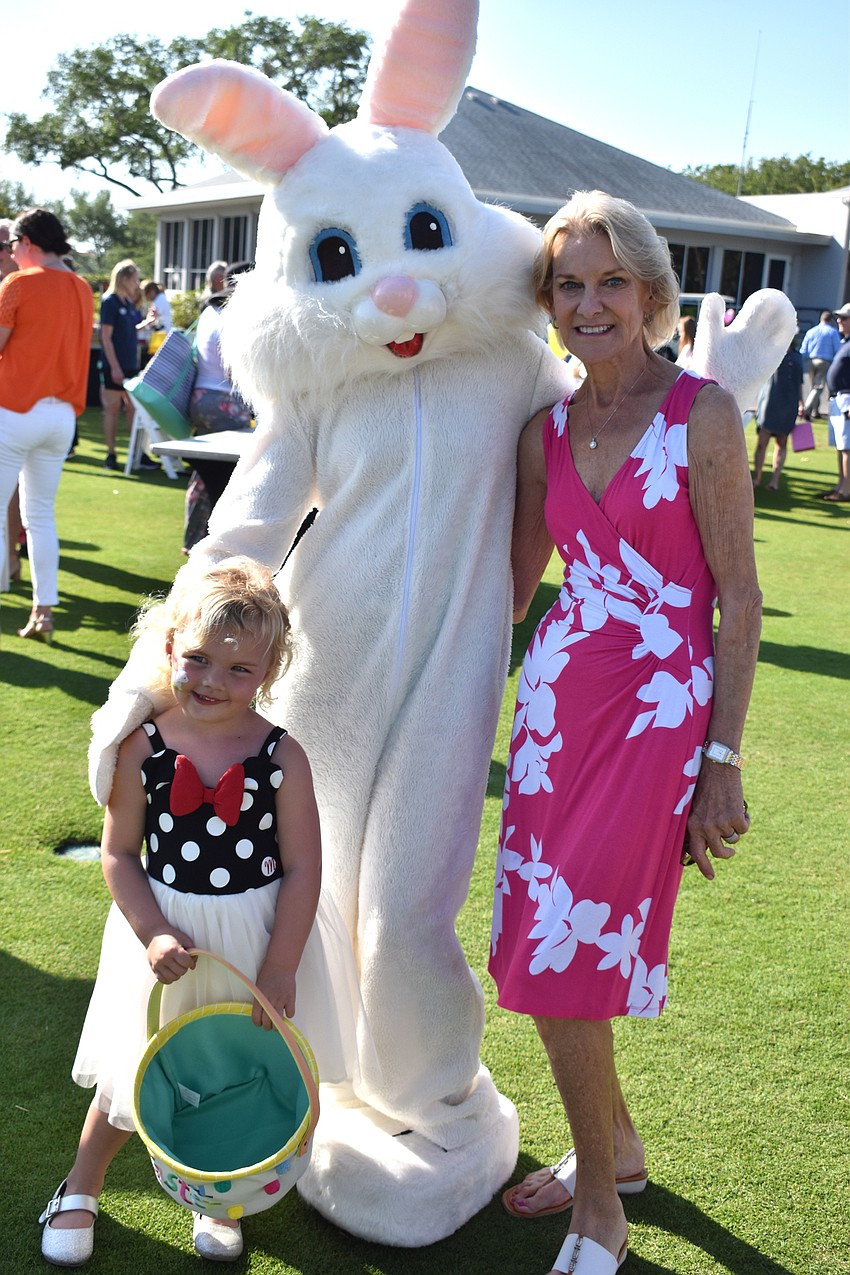 Isa and Mary Rammes with the Easter Bunny