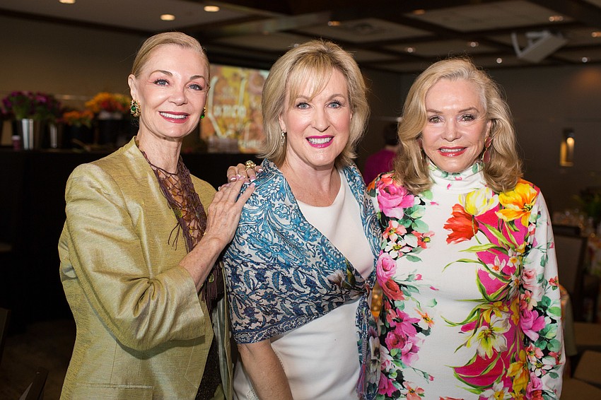 Lecture Series Co-Chairwomen Jean Weidner Goldstein, Teri A. Hansen and Margaret Wise