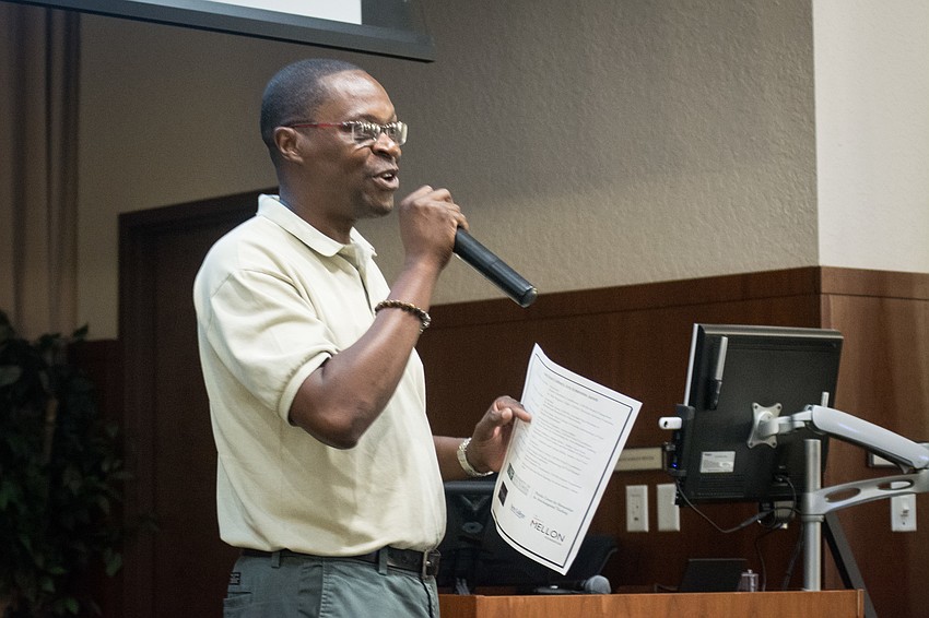 Darren Gambrell, coordinator of student engagement, introduces the keynote speaker.